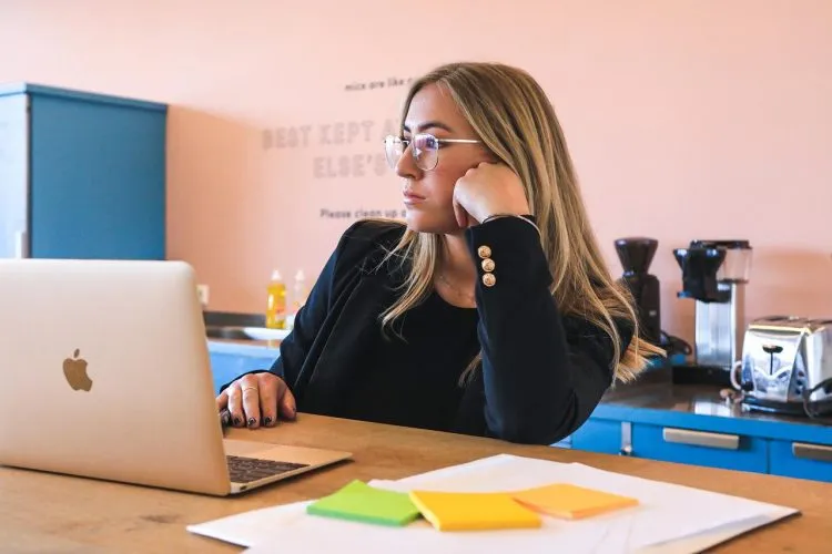 Comment les agences d’email marketing travaillent-elles avec les marques ?