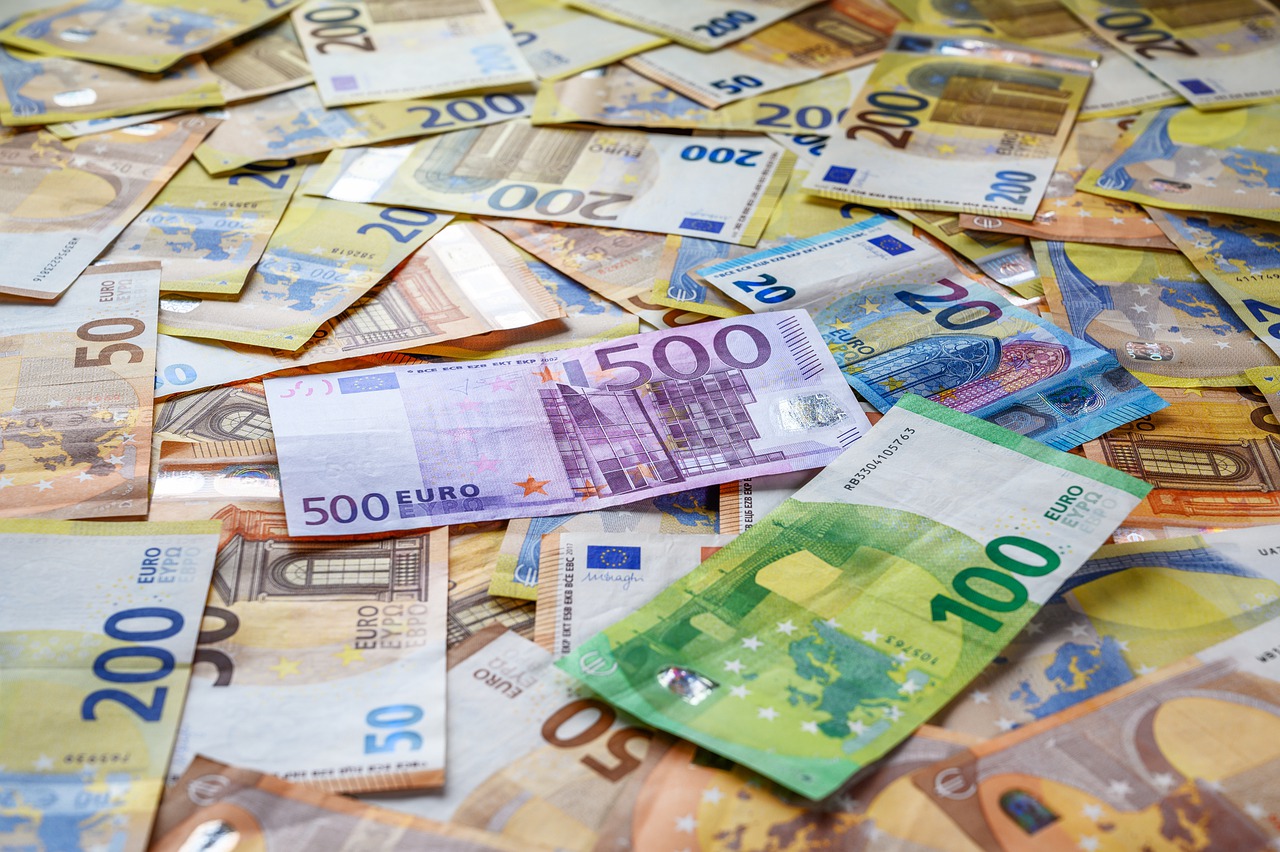 Le parcours de l’argent en situation de tutelle : découvrez comment il est géré