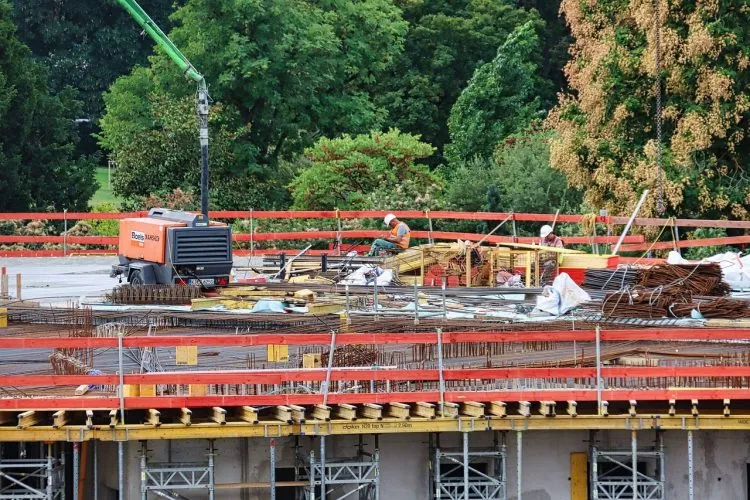 Construire une maison sans permis de construire : Quels sont les risques encourus ?