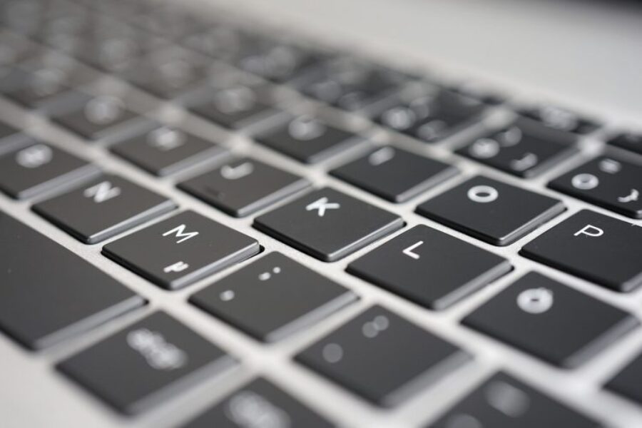 Comment_investir_dans_un_site_internet_?