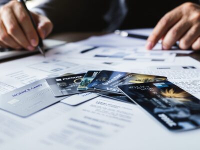 Carte_bancaire_pro_:_les_critères_essentiels_pour_bien_faire_son_choix carte bancaire pro