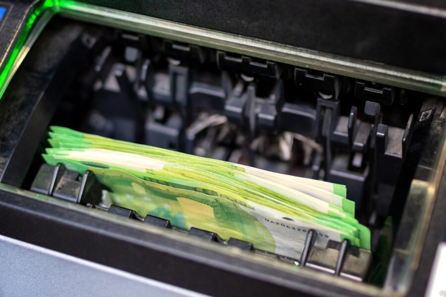 Comment_est_déterminée_la_date_de_paiement_des_fonctionnaires_?