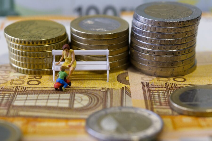 Investir_100_000_euros_:_nos_conseils_pour_un_placement_rentable_et_sécurisé