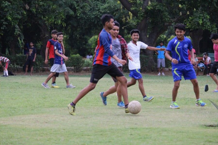 Le_milliardaire,_Bollywood_et_l_avenir_du_football_indien