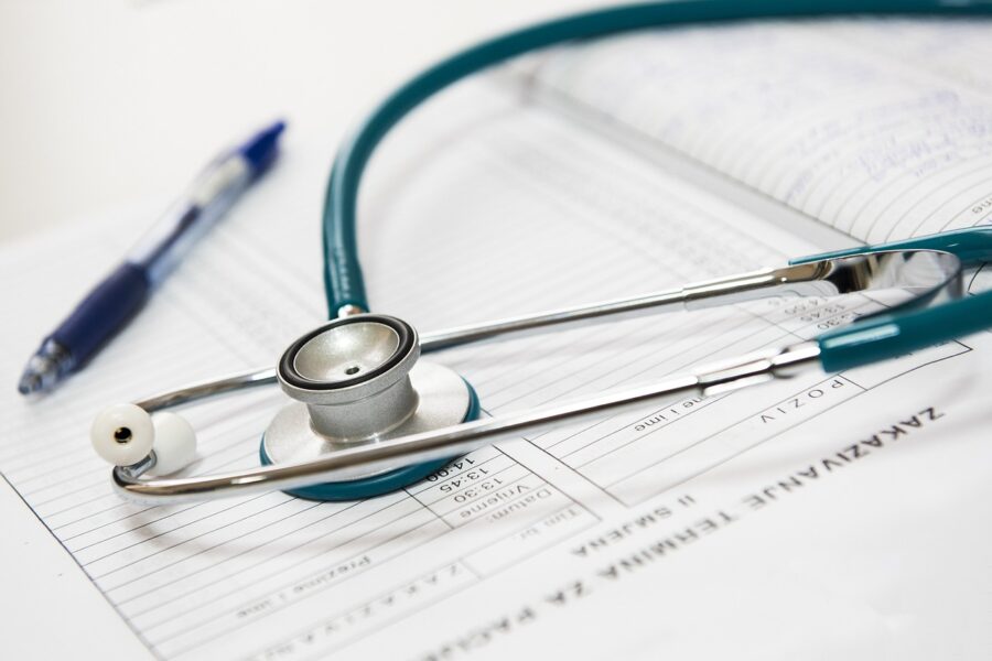 Optimiser_ses_finances_:_les_critères_à_prendre_en_compte_pour_choisir_sa_mutuelle