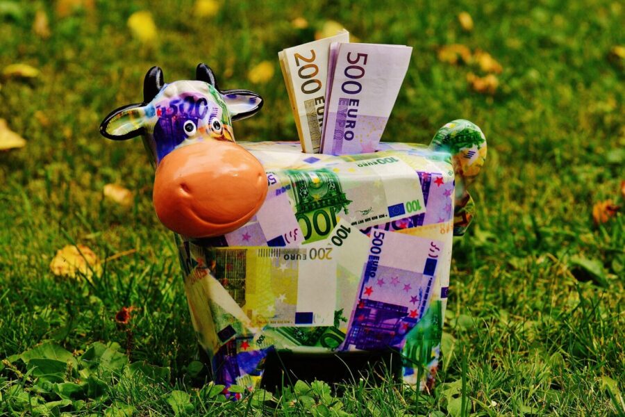 piggy-bank-1510525_1920